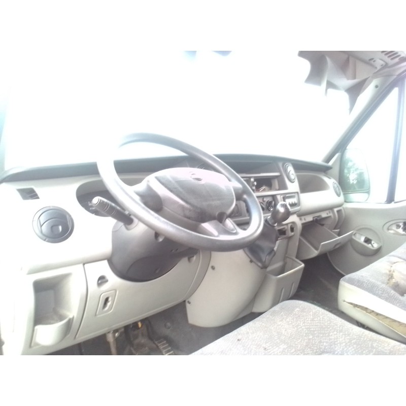 nissan interstar (x70) del año 2002