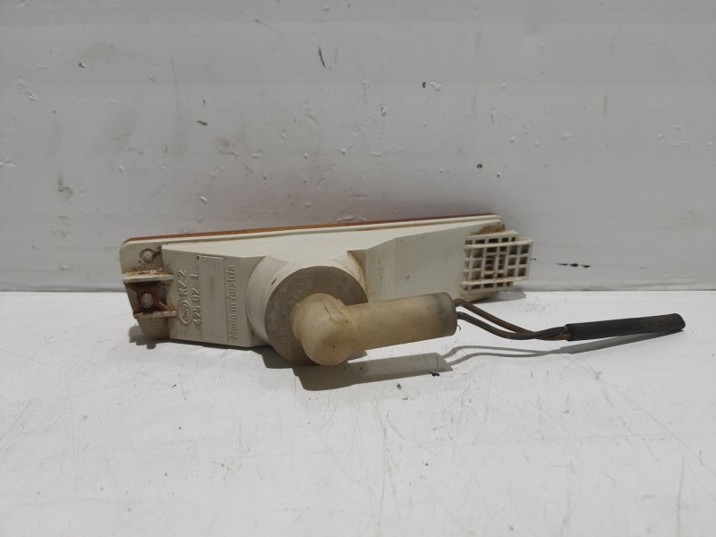 Recambio de piloto lateral derecho para volkswagen jetta (165/167) referencia OEM IAM   