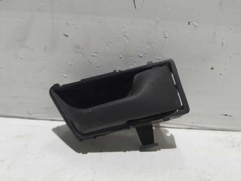 Recambio de maneta interior trasera derecha para volkswagen jetta (165/167) referencia OEM IAM   