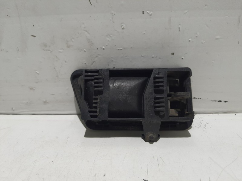 Recambio de maneta interior delantera izquierda para volkswagen jetta (165/167) referencia OEM IAM   