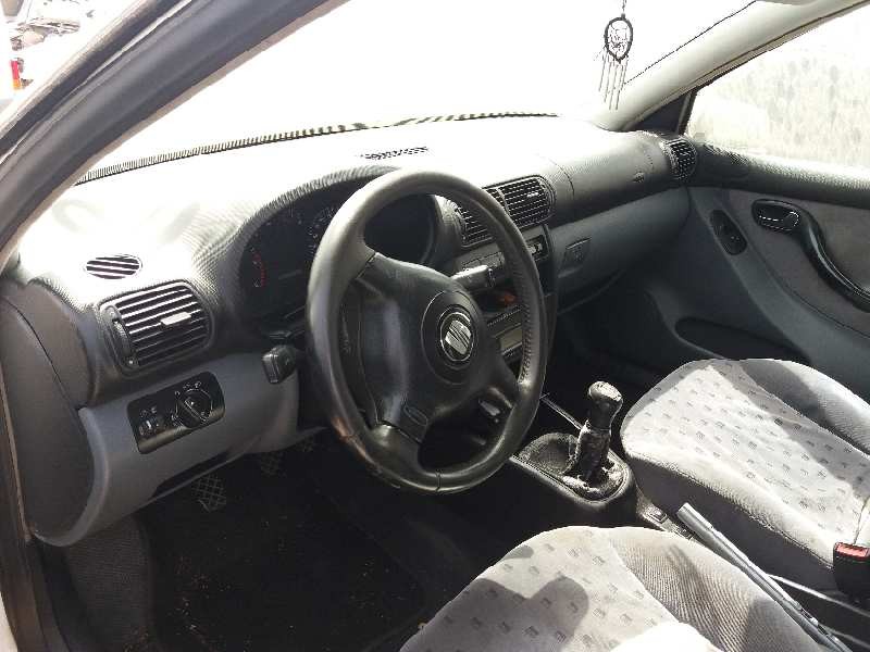 seat toledo (1m2)    |   0.99 - 0.04 | 1999 - 2004 del año 1999