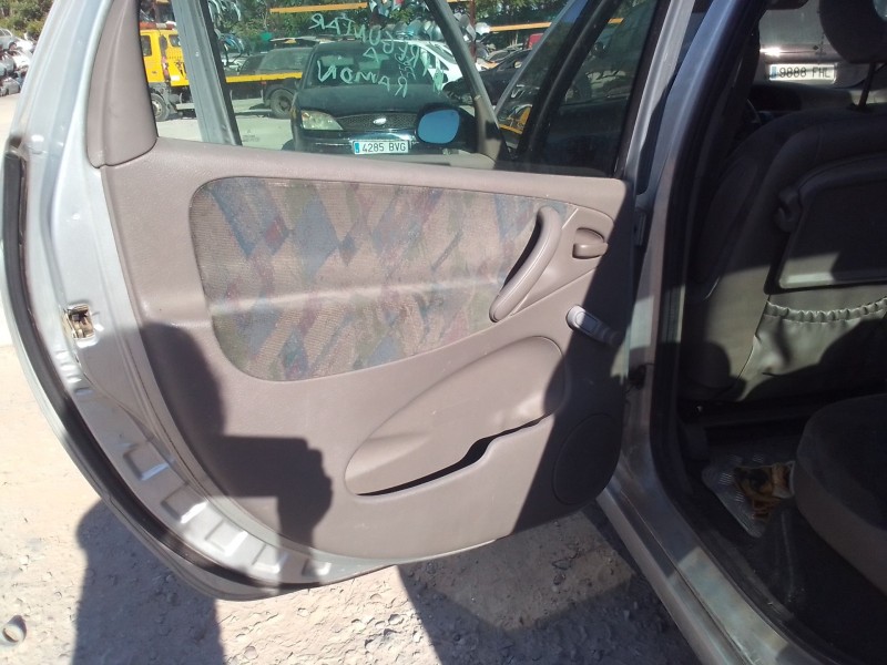 citroën xsara picasso (n68) del año 2001