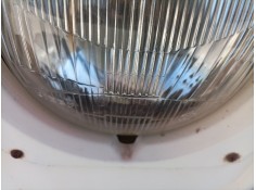 Recambio de faro derecho para land rover 88 diesel referencia OEM IAM    2