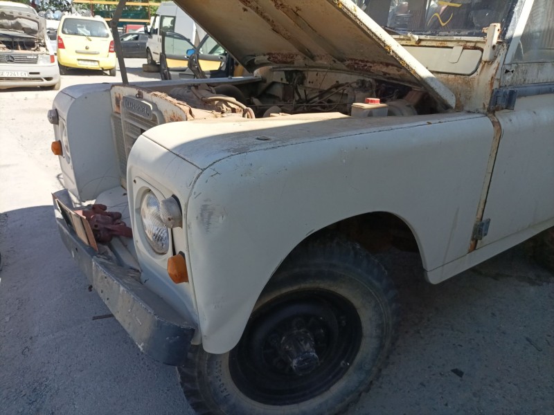 Recambio de aleta delantera izquierda para land rover 88 diesel referencia OEM IAM   