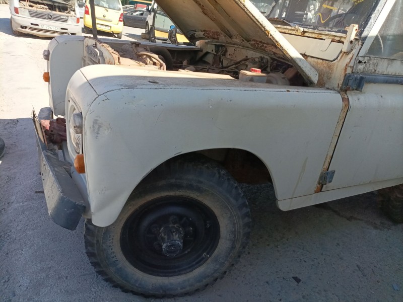 Recambio de aleta delantera izquierda para land rover 88 diesel referencia OEM IAM   