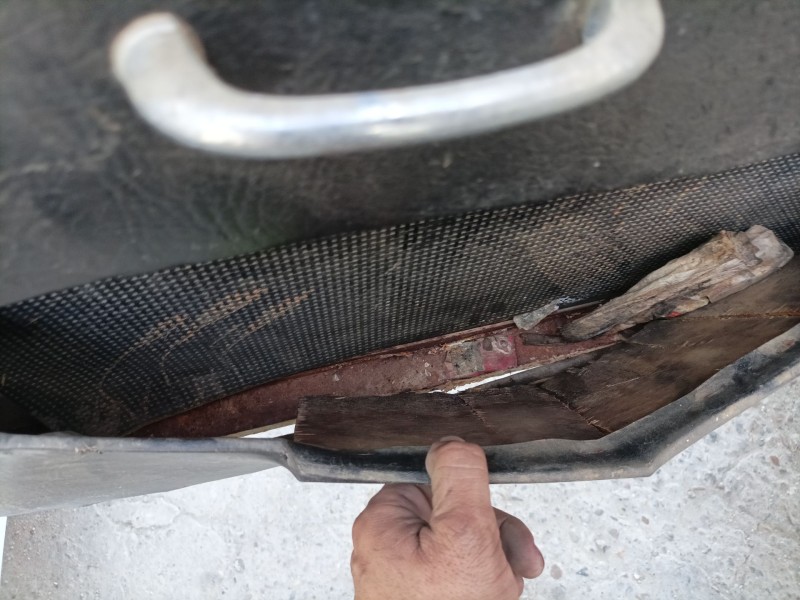 Recambio de guarnecido puerta delantera izquierda para land rover 88 diesel referencia OEM IAM   