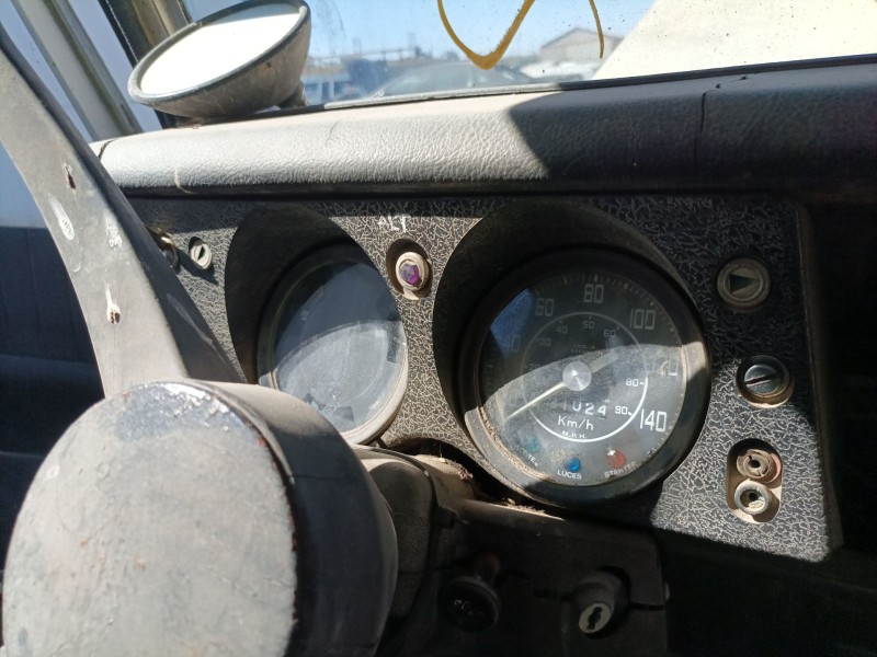 Recambio de cuadro instrumentos para land rover 88 diesel referencia OEM IAM   