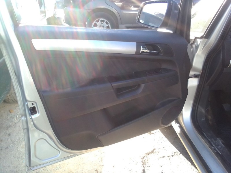 opel zafira / zafira family b (a05) del año 2012