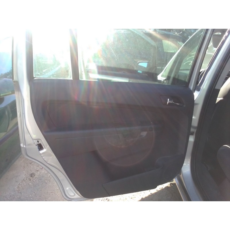 opel zafira / zafira family b (a05) del año 2012