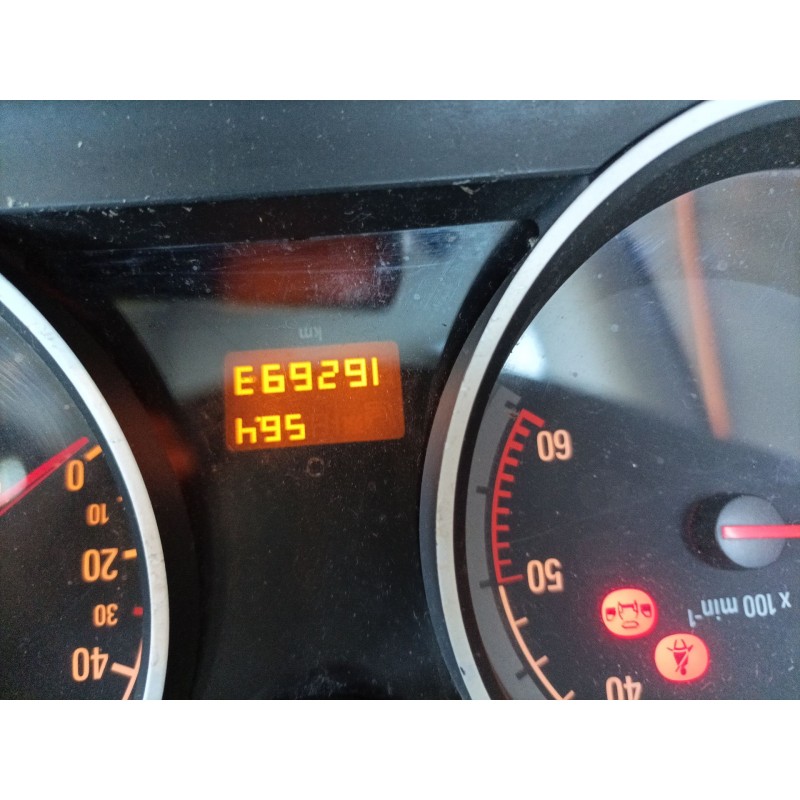 opel zafira / zafira family b (a05) del año 2012