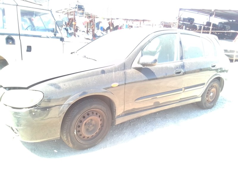 nissan almera ii hatchback (n16) del año 2004