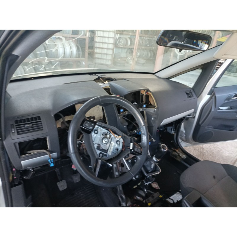 Recambio de salpicadero para opel zafira / zafira family b (a05) 1.7 cdti (m75) referencia OEM IAM   