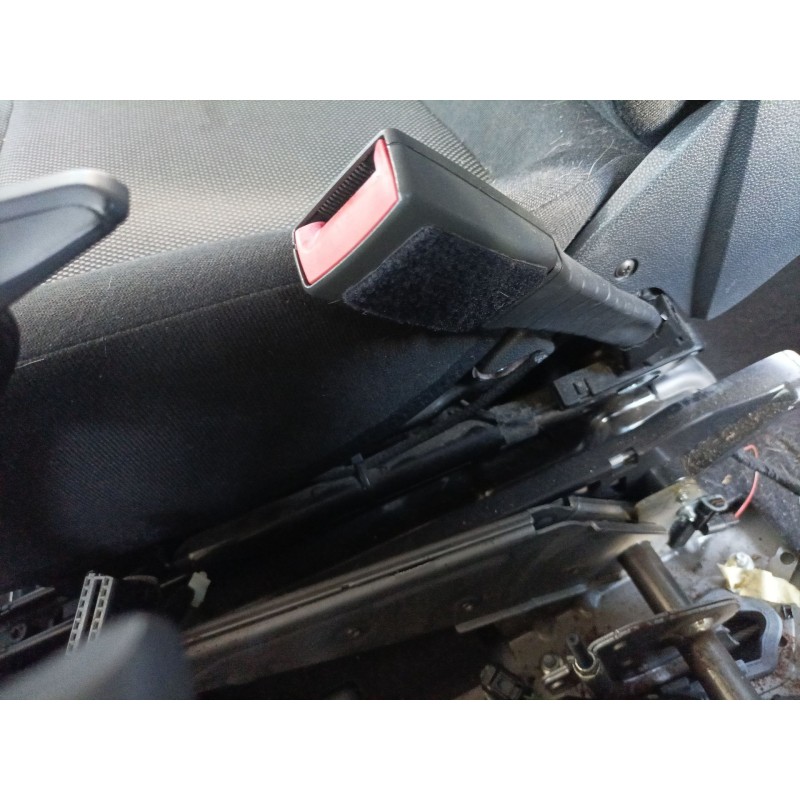 Recambio de pretensor airbag derecho para opel zafira / zafira family b (a05) 1.7 cdti (m75) referencia OEM IAM   