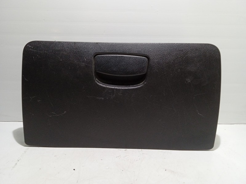 Recambio de guantera para ssangyong rexton referencia OEM IAM   