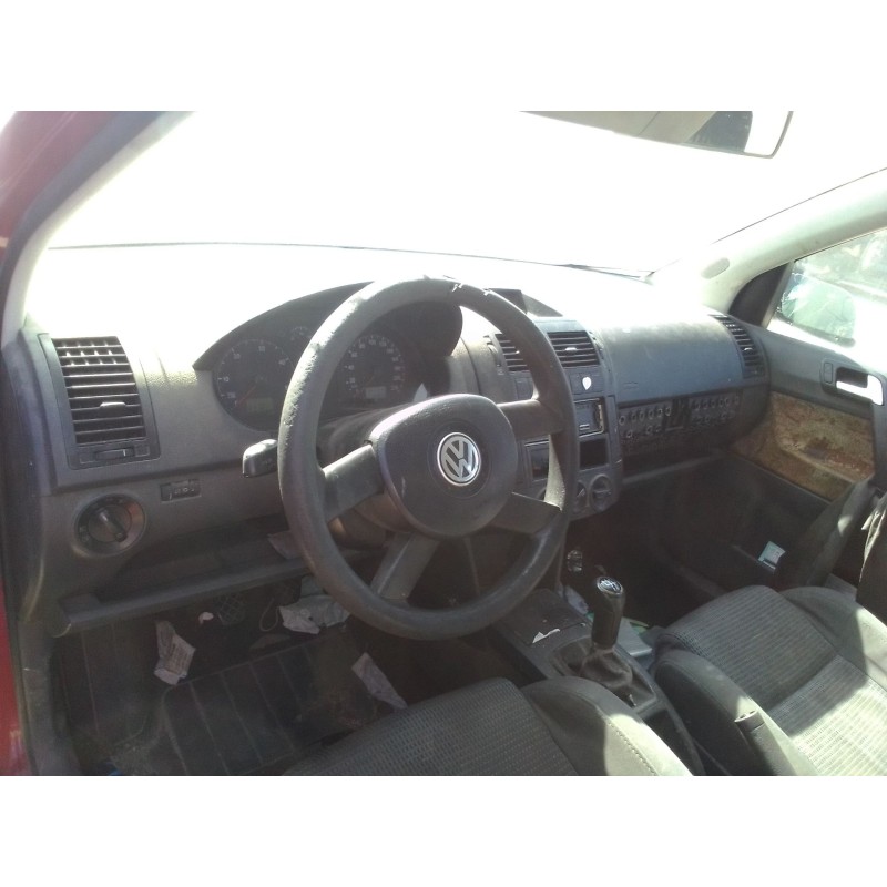 volkswagen polo iv sedán (9a4, 9a2, 9n2, 9a6) del año 2003