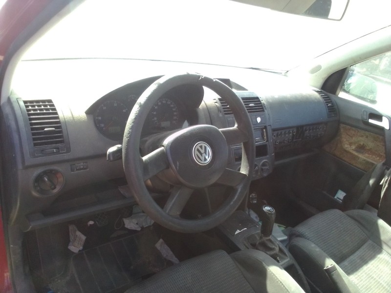 volkswagen polo iv sedán (9a4, 9a2, 9n2, 9a6) del año 2003