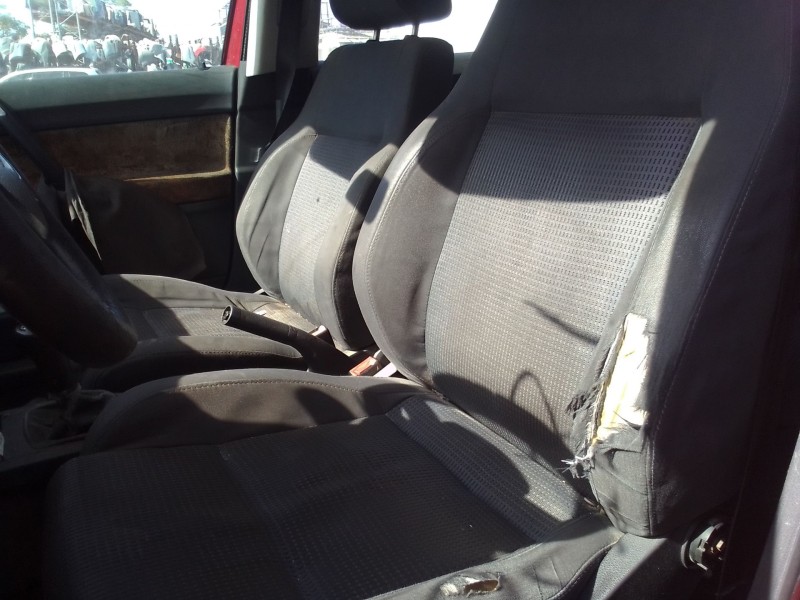 volkswagen polo iv sedán (9a4, 9a2, 9n2, 9a6) del año 2003