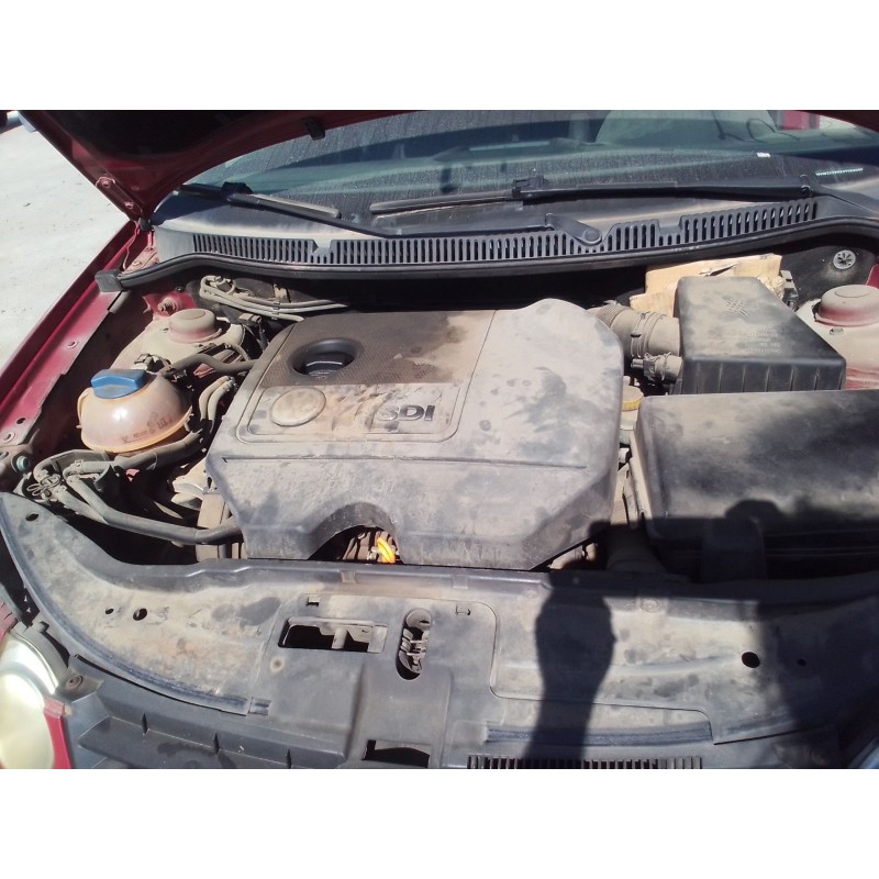 volkswagen polo iv sedán (9a4, 9a2, 9n2, 9a6) del año 2003