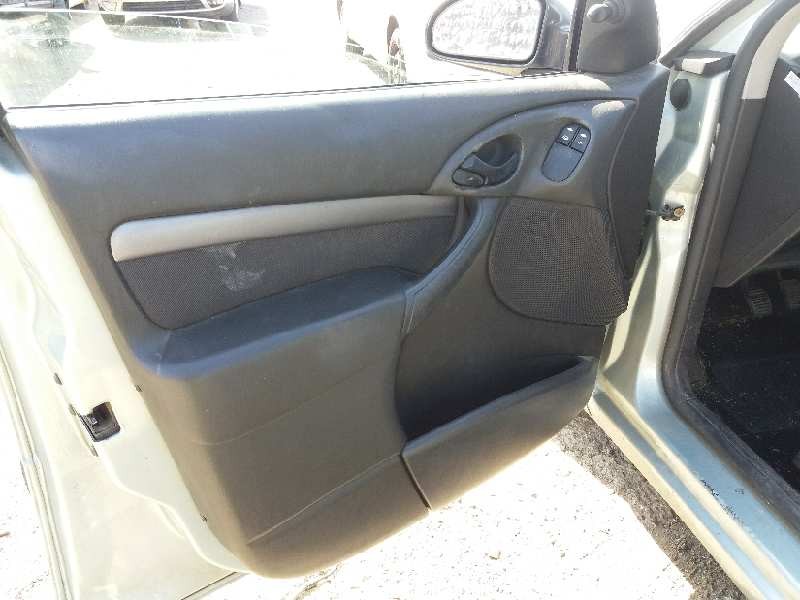 ford focus berlina (cak)    |   0.98 - 0.04 | 1998 - 2004 del año 1998