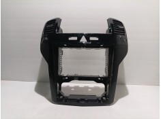 Recambio de mascara central de salpicadero para opel zafira / zafira family b (a05) 1.7 cdti (m75) referencia OEM IAM 13111874 1