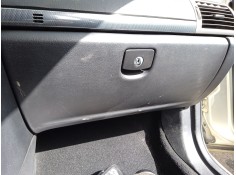 Recambio de guantera para peugeot 407 sw (6e_, 6d_) 2.0 hdi 135 referencia OEM IAM   
