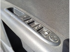 Recambio de mando elevalunas delantero izquierdo para peugeot 407 sw (6e_, 6d_) 2.0 hdi 135 referencia OEM IAM    2