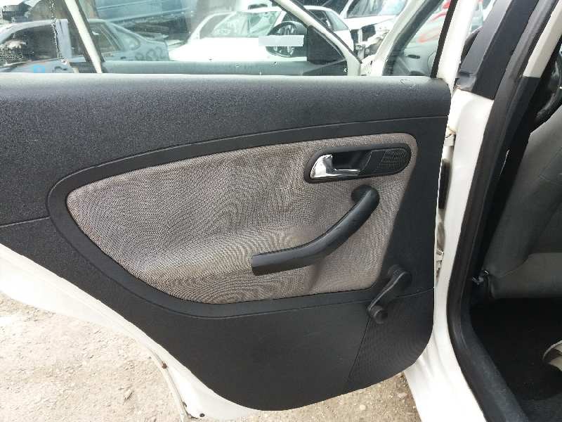 seat ibiza (6l1) stella   |   04.02 - 12.04 | 2002 - 2004 | 64 cv / 47 kw del año 2002