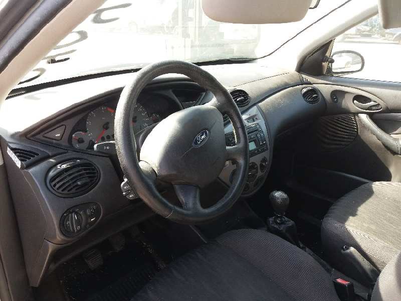 ford focus berlina (cak)    |   0.98 - 0.04 | 1998 - 2004 del año 1998
