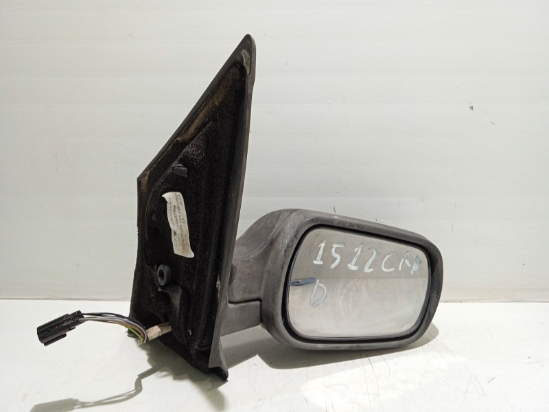 Recambio de retrovisor derecho para ford fiesta (cbk) referencia OEM IAM 17682BN  