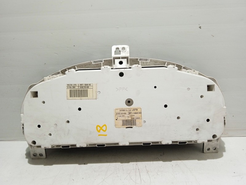Recambio de cuadro instrumentos para mazda 2 berlina (dy) referencia OEM IAM DD6255430  