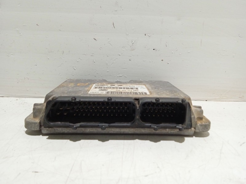 Recambio de centralita motor uce para volkswagen polo berlina (6n2) trendline referencia OEM IAM 036906014BM  