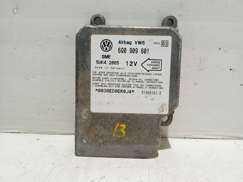 Recambio de centralita airbag para volkswagen polo berlina (6n2) trendline referencia OEM IAM 6Q0909601  