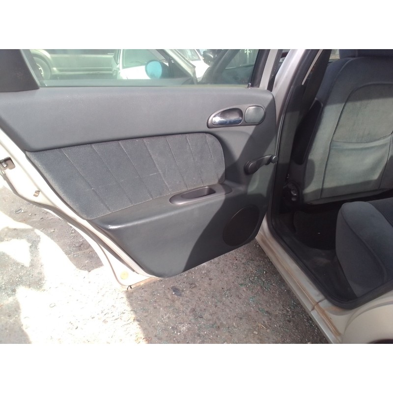 alfa romeo 156 (932_) del año 2001