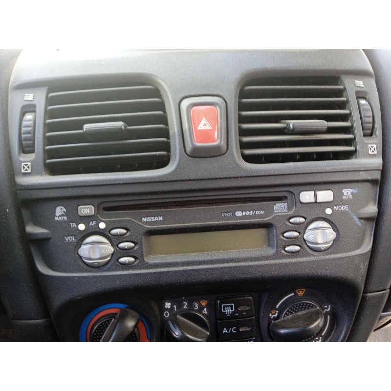 Recambio de sistema audio / radio cd para nissan almera ii hatchback (n16) 2.2 dci referencia OEM IAM 0  