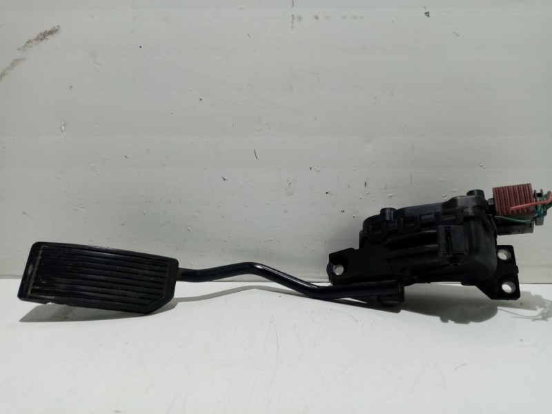 Recambio de potenciometro pedal para nissan primera berlina (p12) 1.6 cat referencia OEM IAM 18002Au410 6PV00862001 