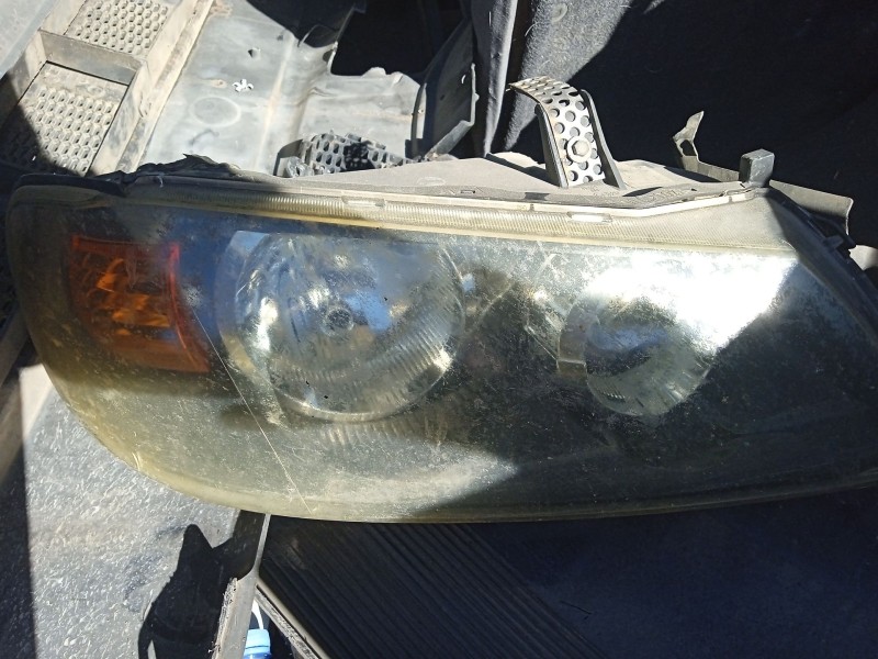 Recambio de faro derecho para nissan almera ii hatchback (n16) 2.2 dci referencia OEM IAM 0  