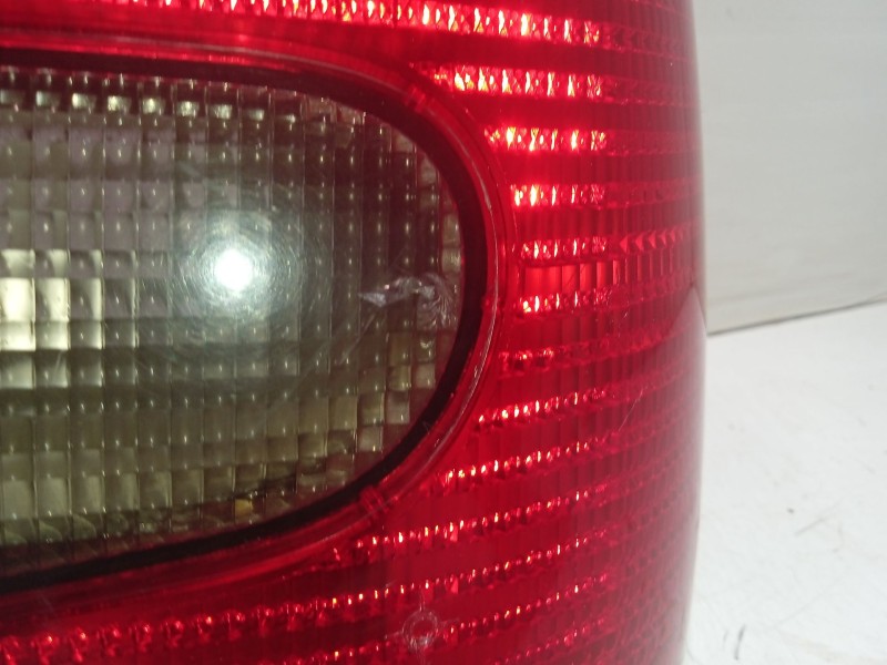 Recambio de piloto trasero derecho para citroën xsara (n1) 1.9 d referencia OEM IAM 6351J5  