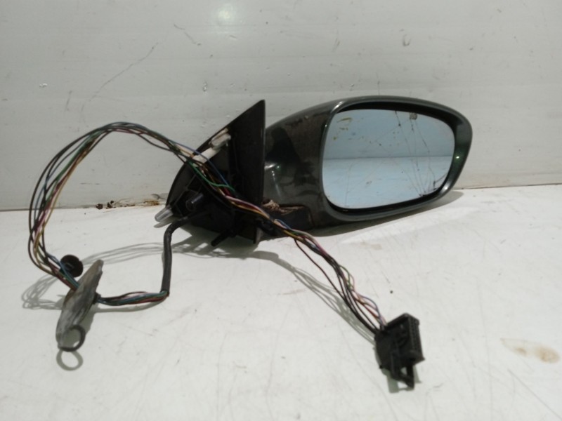 Recambio de retrovisor derecho para peugeot 607 (s1) básico referencia OEM IAM   