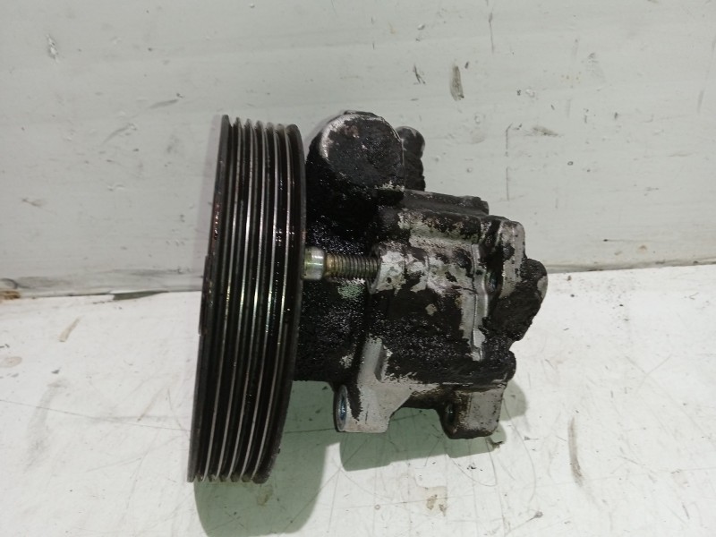 Recambio de bomba direccion para peugeot expert kombi 2.0 hdi (dw10bted) referencia OEM IAM   