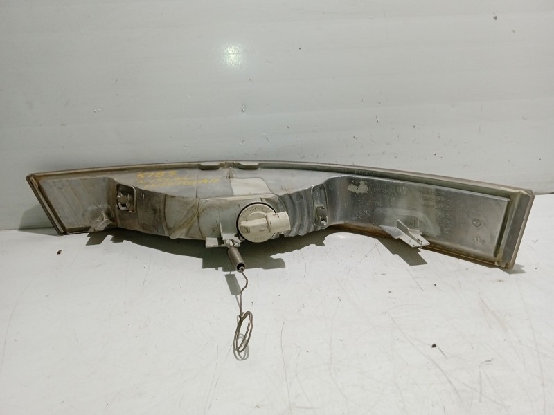 Recambio de piloto delantero derecho para nissan interstar (x70) referencia OEM IAM   