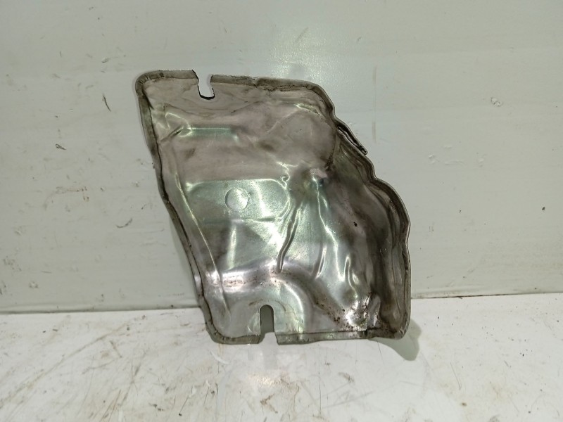 Recambio de protector calorifico motor para peugeot 208 referencia OEM IAM   