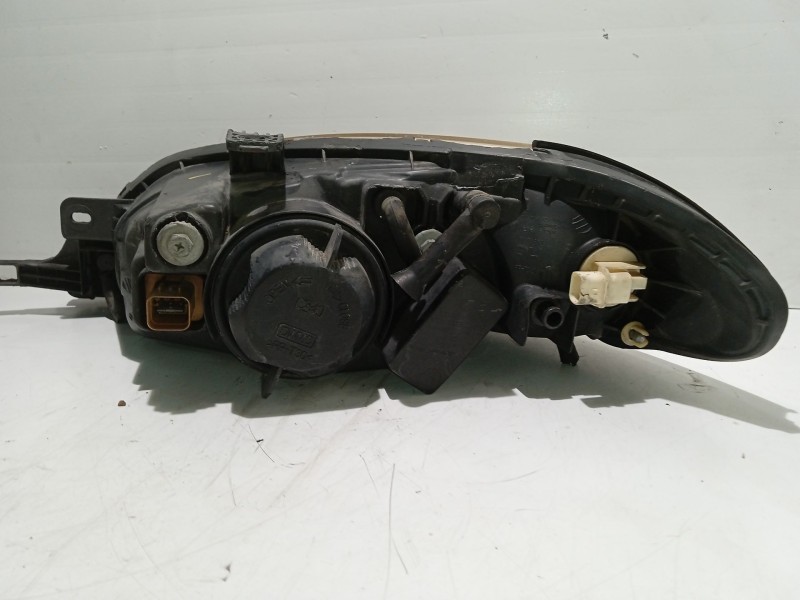 Recambio de faro derecho para chevrolet lacetti 2.0 diesel cat referencia OEM IAM   