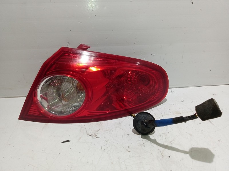 Recambio de piloto trasero derecho para chevrolet lacetti 2.0 diesel cat referencia OEM IAM   