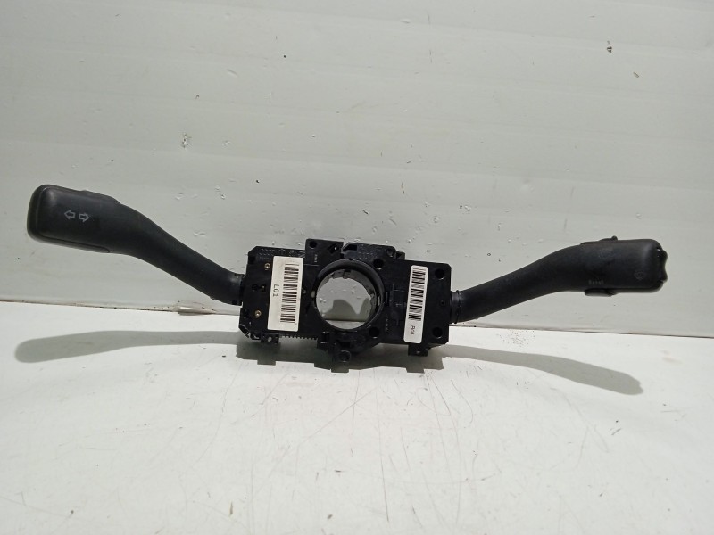 Recambio de com2000 para volkswagen passat berlina (3b2) 1.9 tdi referencia OEM IAM 4b0953503G 8L0953513G 