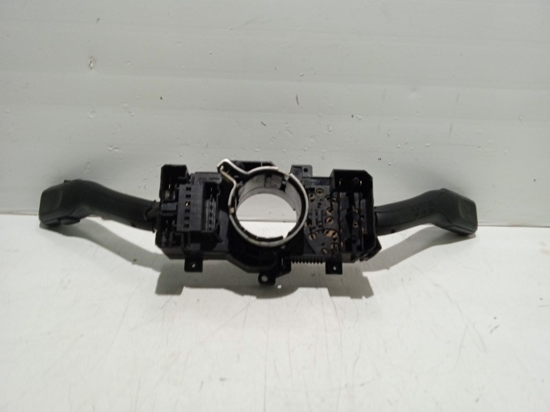 Recambio de com2000 para volkswagen passat berlina (3b2) 1.9 tdi referencia OEM IAM 4b0953503G 8L0953513G 