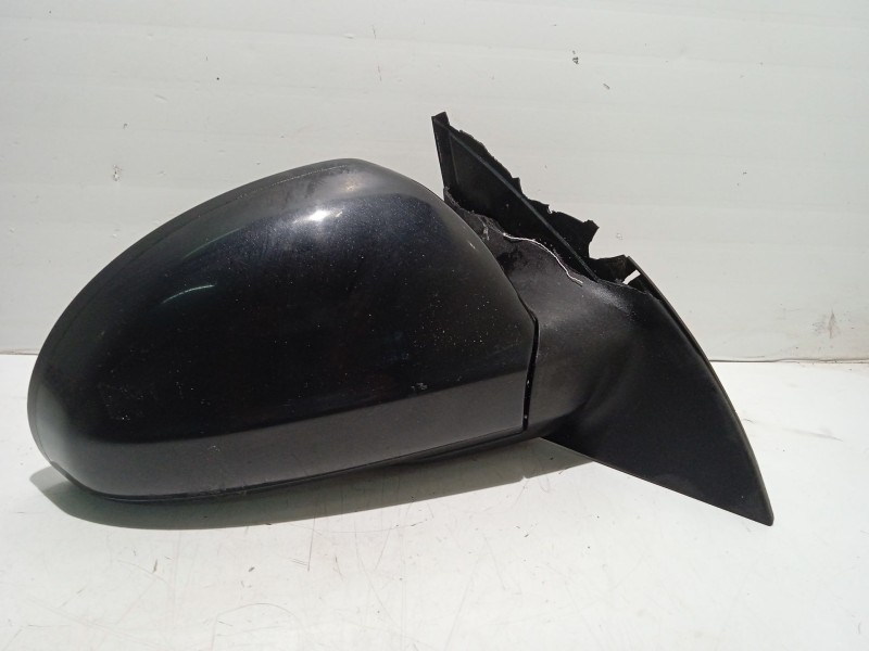 Recambio de retrovisor derecho para kia cee´d referencia OEM IAM 022608  