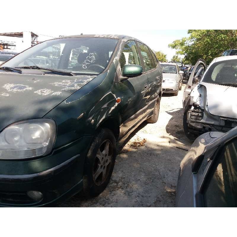 nissan almera tino (v10m) 2.2 dci diesel cat   |   0.00 - ... | 2000 | 112 cv / 82 kw del año 2000