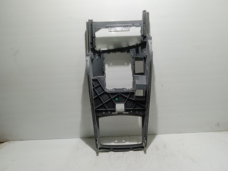 Recambio de consola central para audi a6 c6 (4f2) 2.0 tdi referencia OEM IAM 4F1864261  