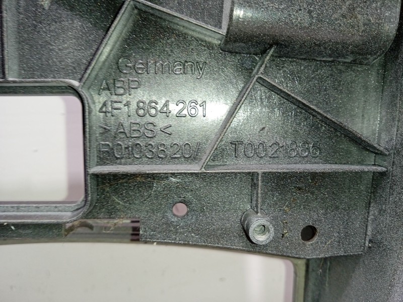 Recambio de consola central para audi a6 c6 (4f2) 2.0 tdi referencia OEM IAM 4F1864261  