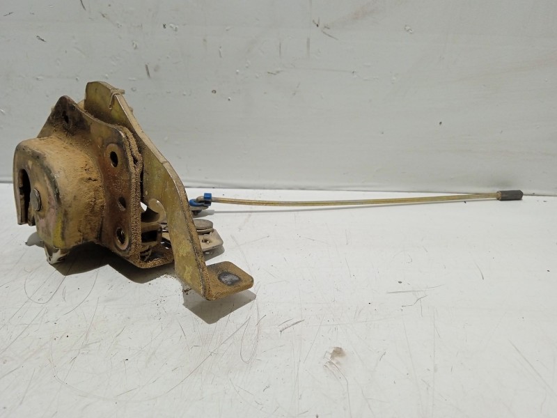 Recambio de cerradura puerta delantera izquierda para seat marbella 0.9 cat referencia OEM IAM   